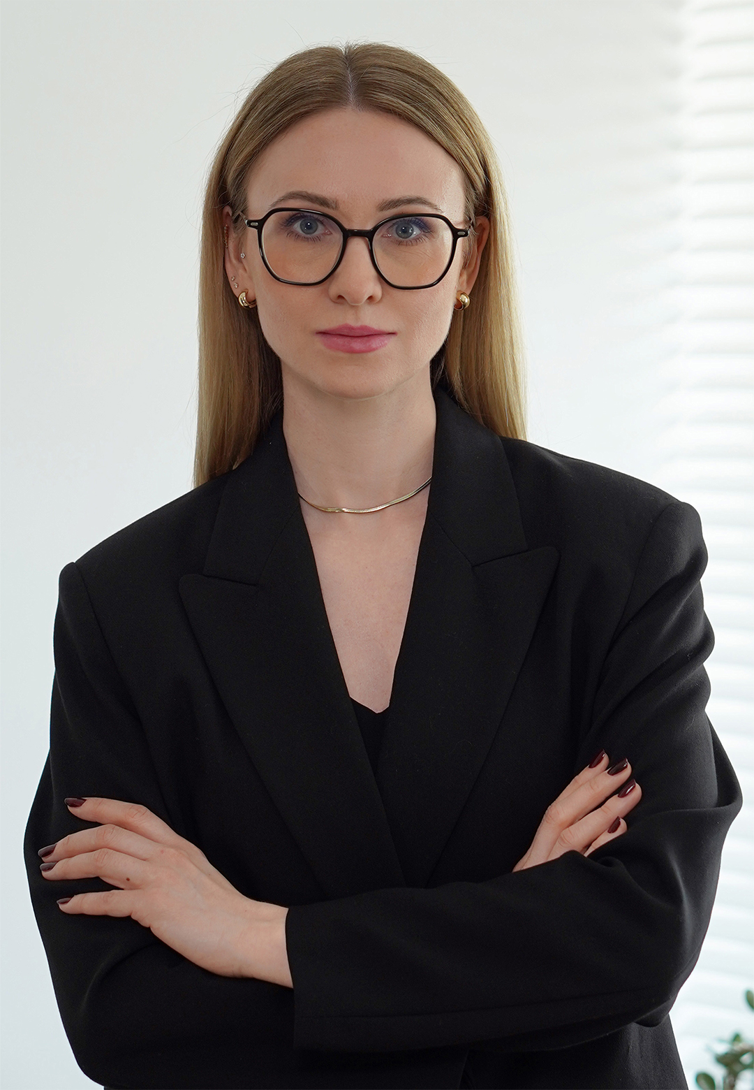 adw. Izabela Wynimko-Karp